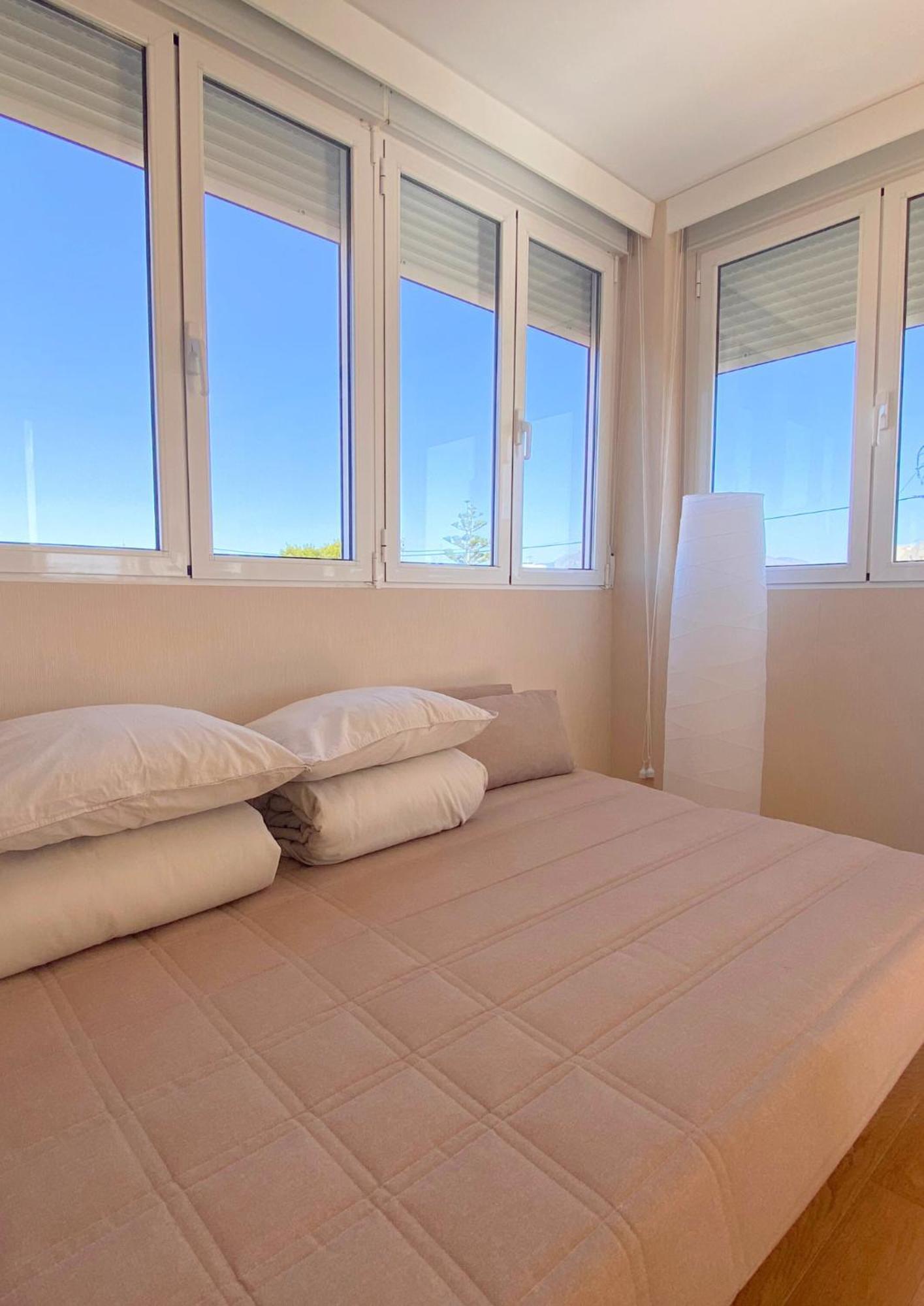 Modern Flat Close To Beach El Campello Buitenkant foto